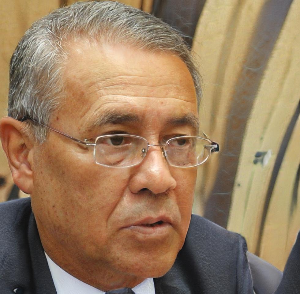 Retrato profesional de Sebastián Montero